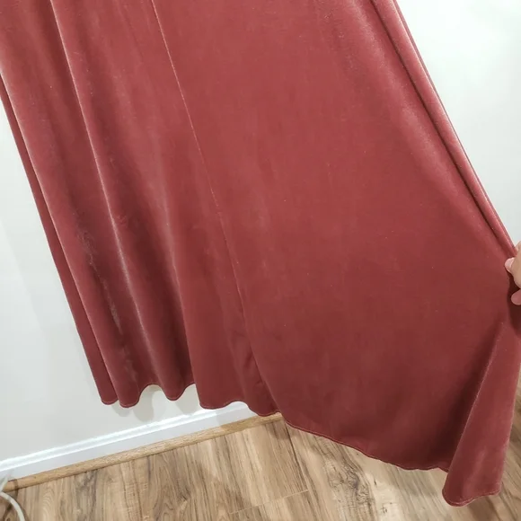 After Six Off the Shoulder Velvet Maxi Dress Gown Size 10R Tawny Rose Side Slit